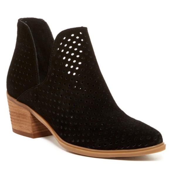 Danese Perforated Ankle Boots Steve Madden shoes - Picture 6 of 8